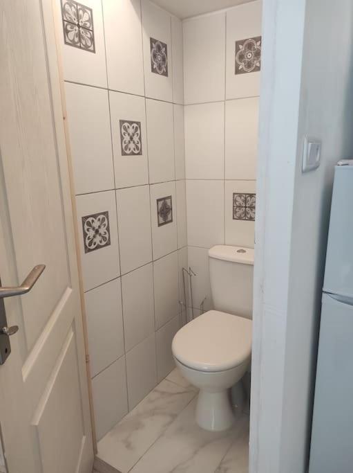 Superbe Appartement En Plein Centre Ville Viarmes Exterior photo